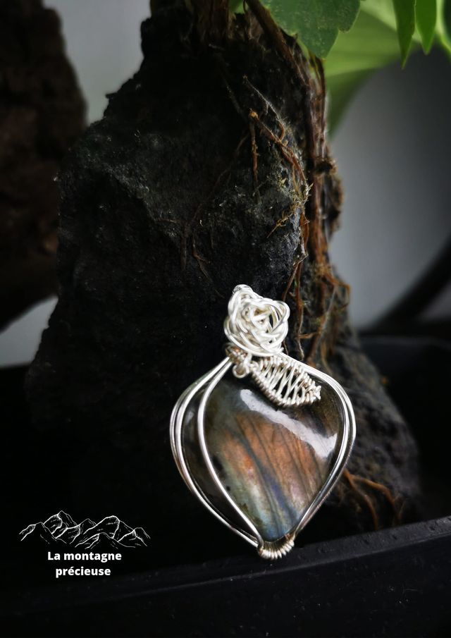 Pendentif cœur en Labradorite