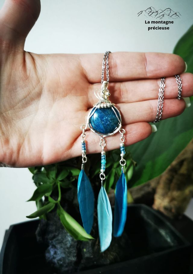 Pendentif attrape rêve en Apatite