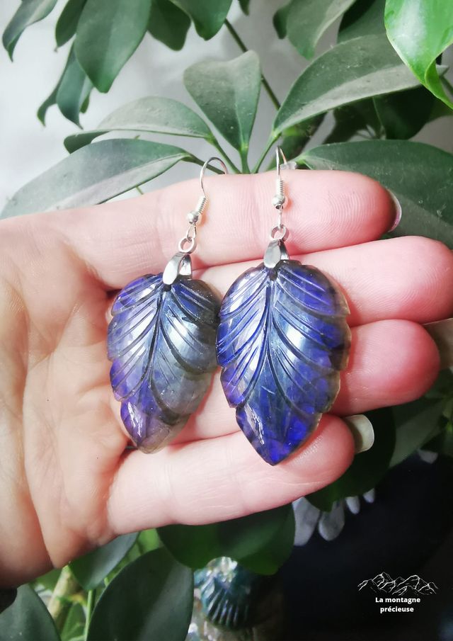 Boucles d'oreilles feuille en Labradorite