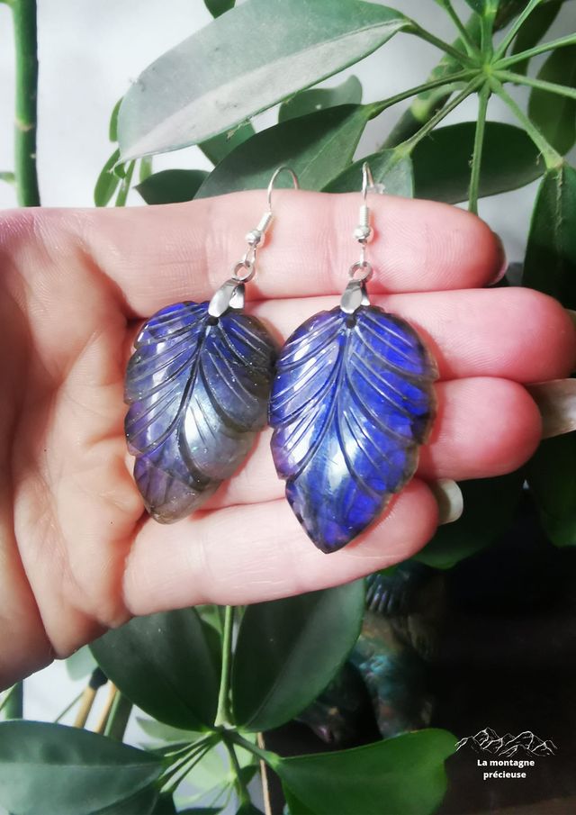 Boucles d'oreilles feuille en Labradorite