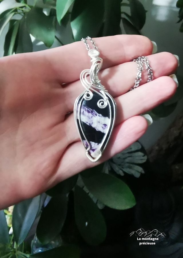 Pendentif en Kammererite