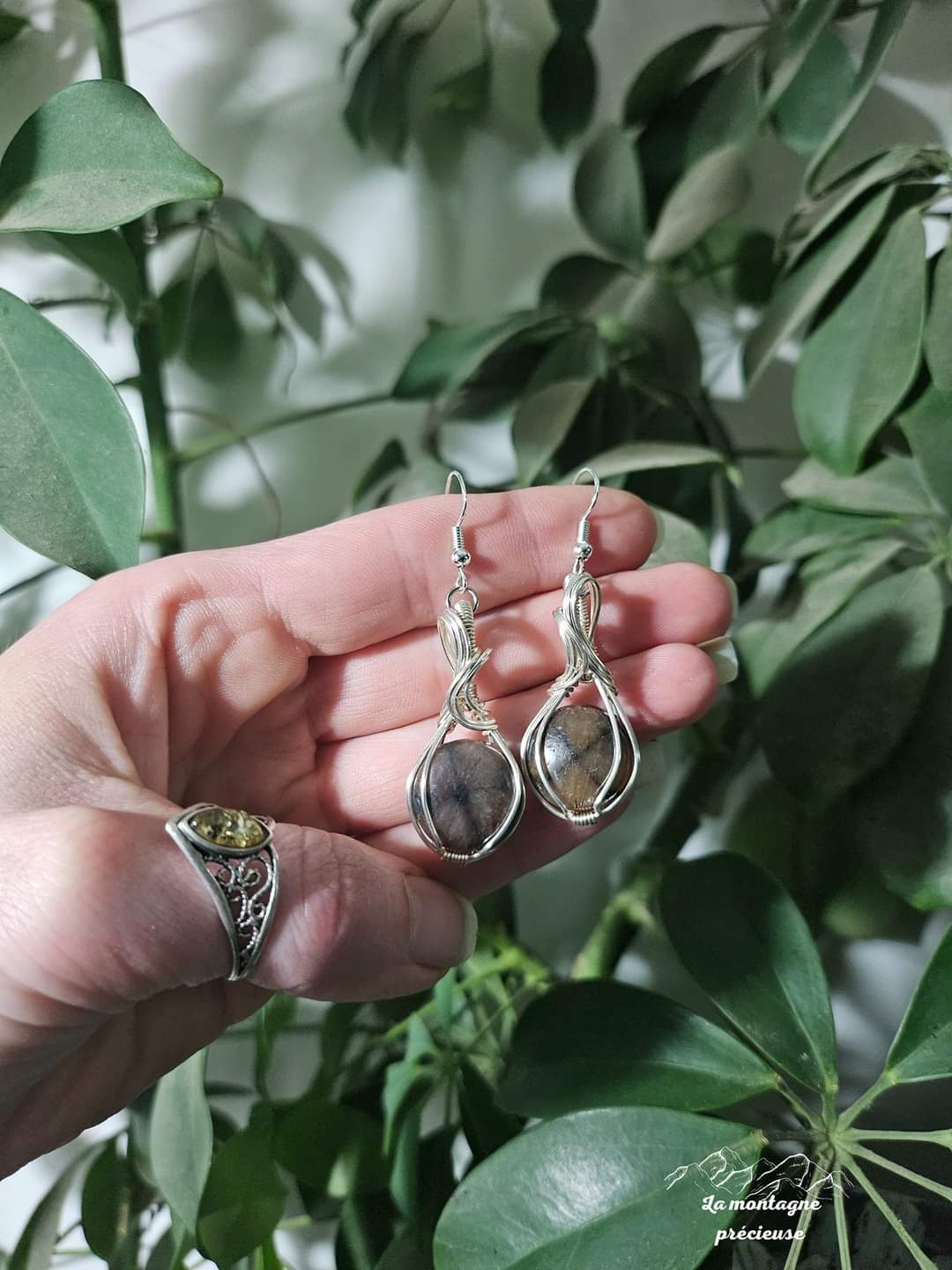 Boucles d'oreilles en Chiastolite
