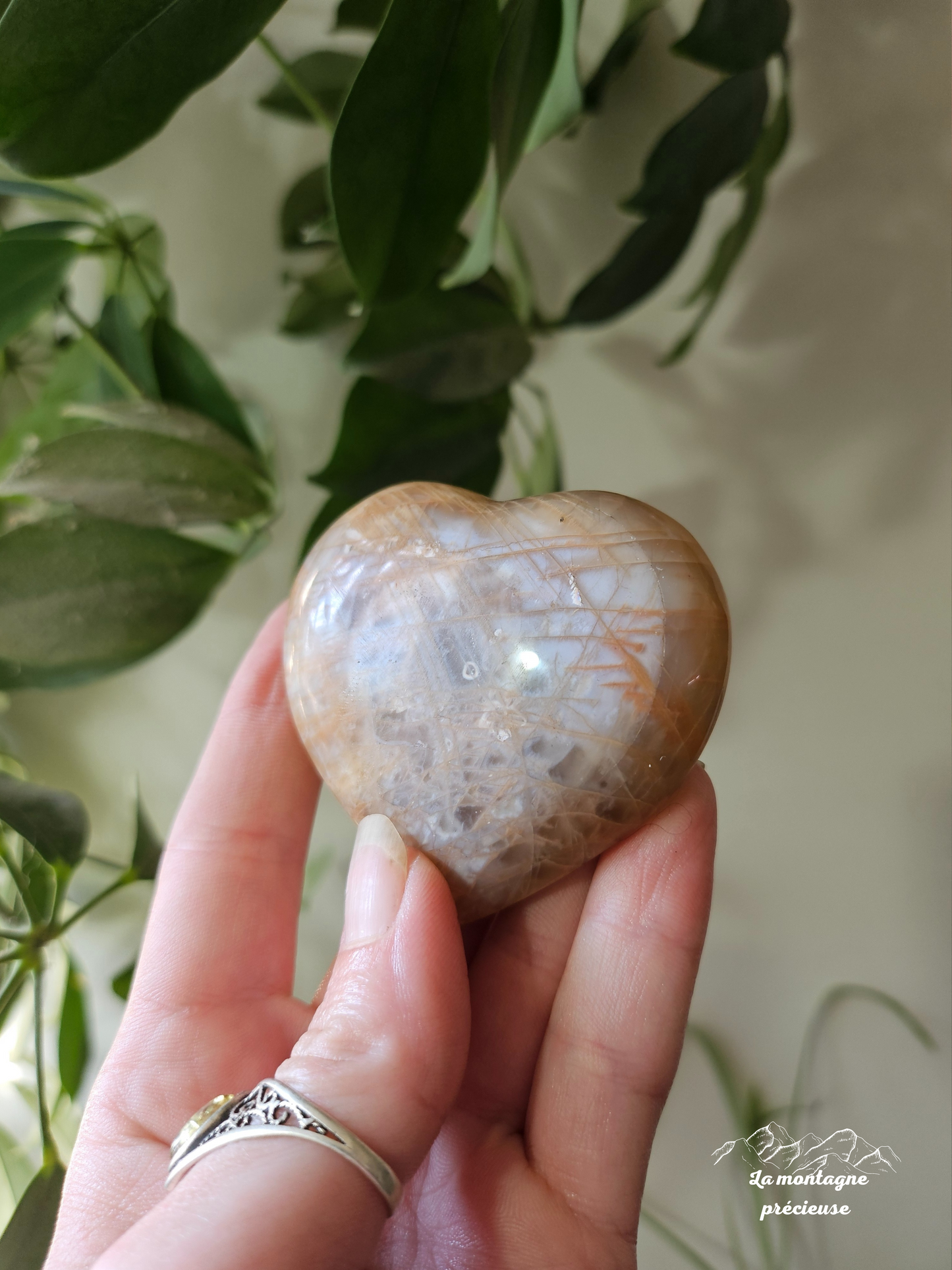 Coeur en pierre de lune pêche