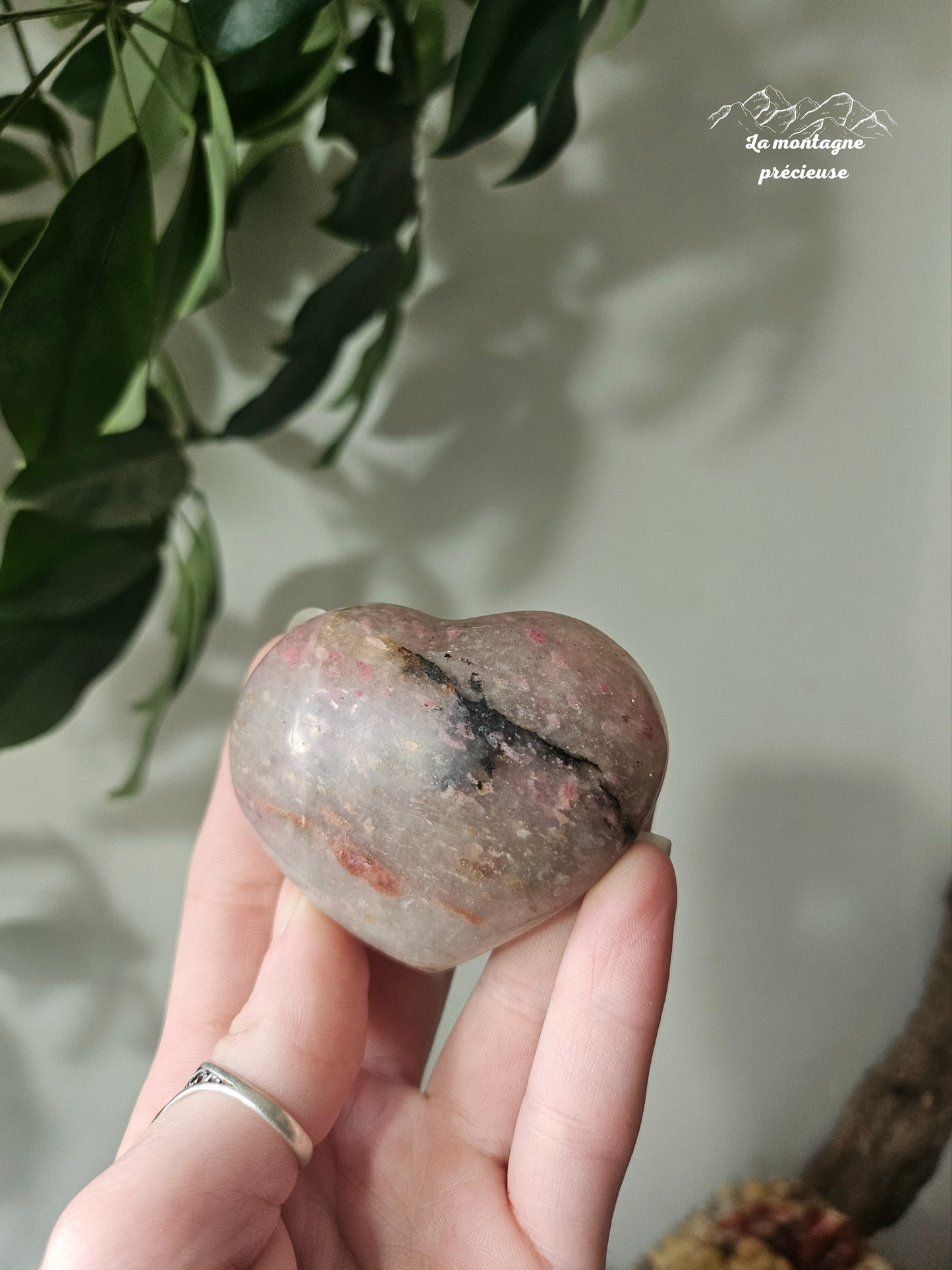 Coeur en rhodonite et quartz