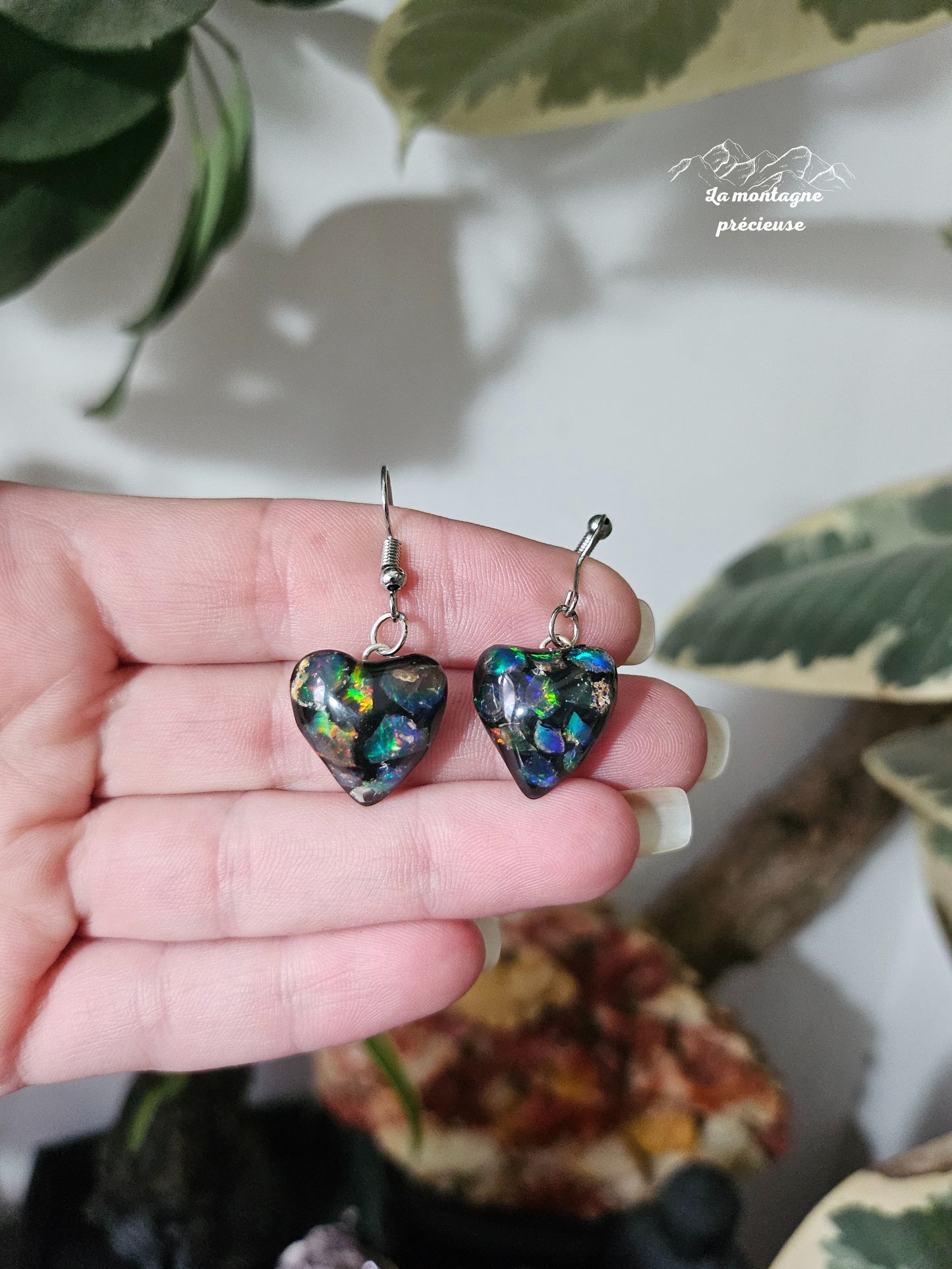 Boucles d'oreilles en résine et opale welo