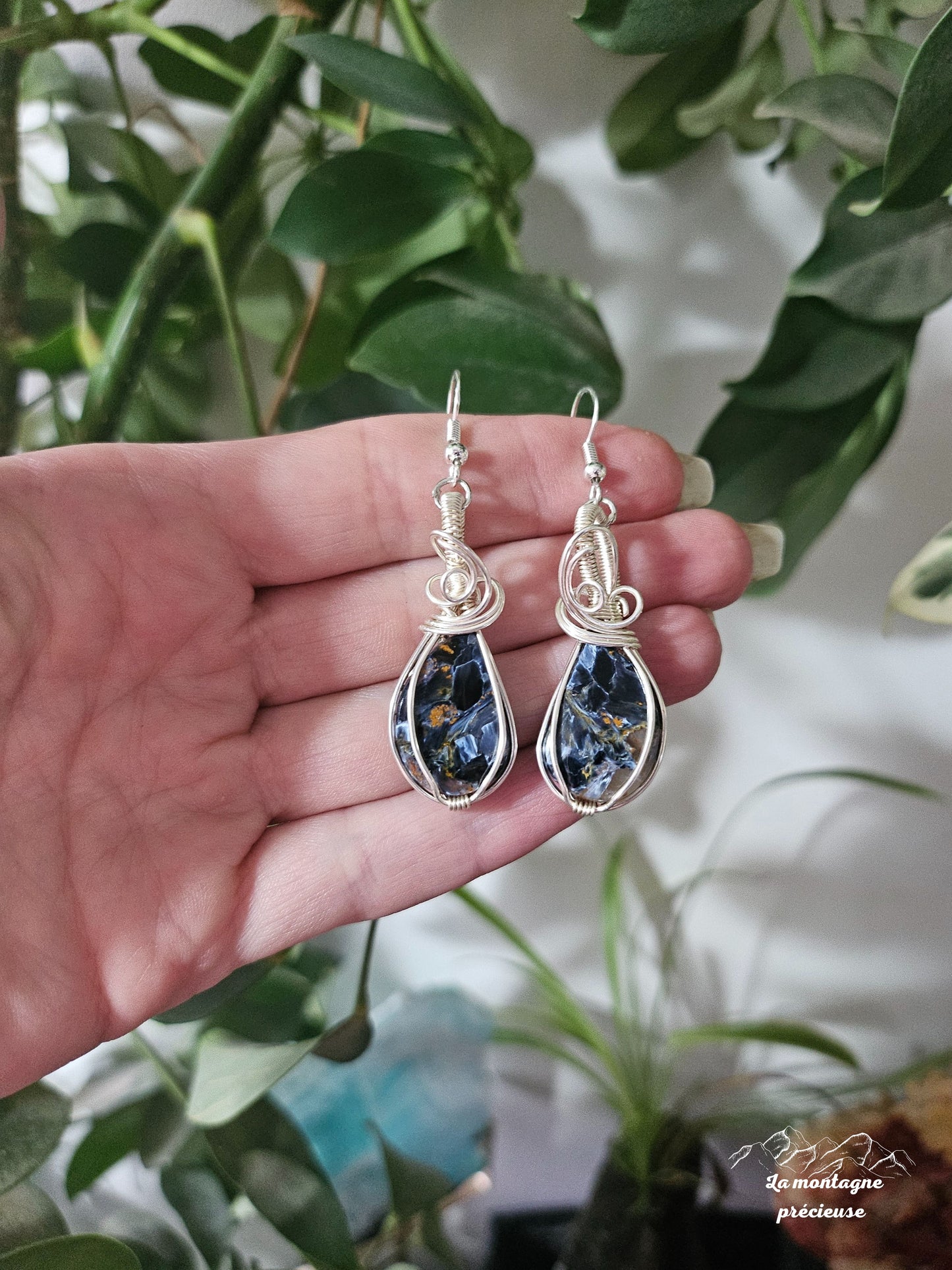 Boucles d'oreilles en pietersite
