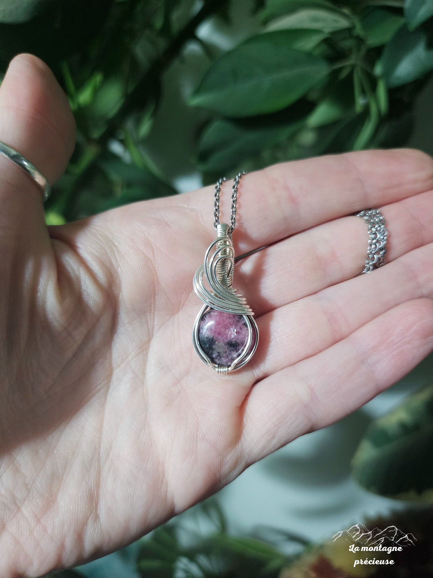 Pendentif en Rhodonite