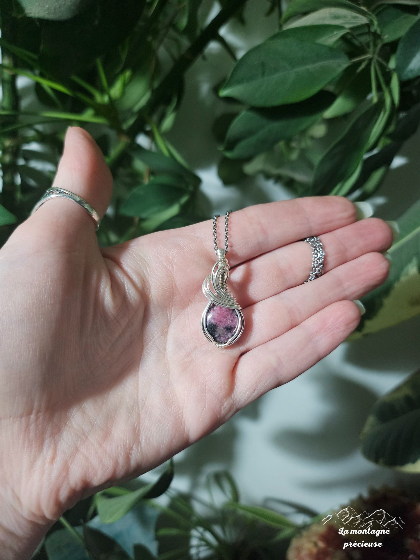 Pendentif en Rhodonite