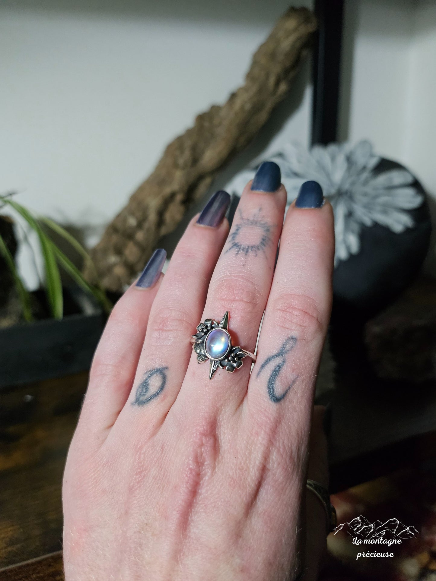 Bague en pierre de lune