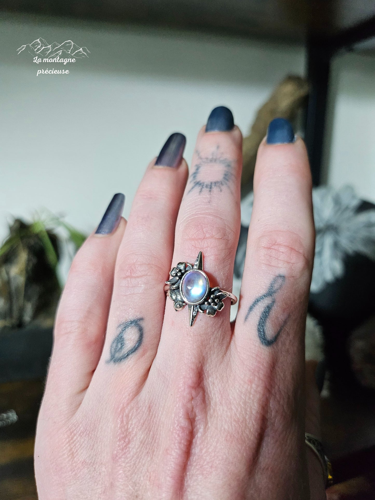 Bague en pierre de lune