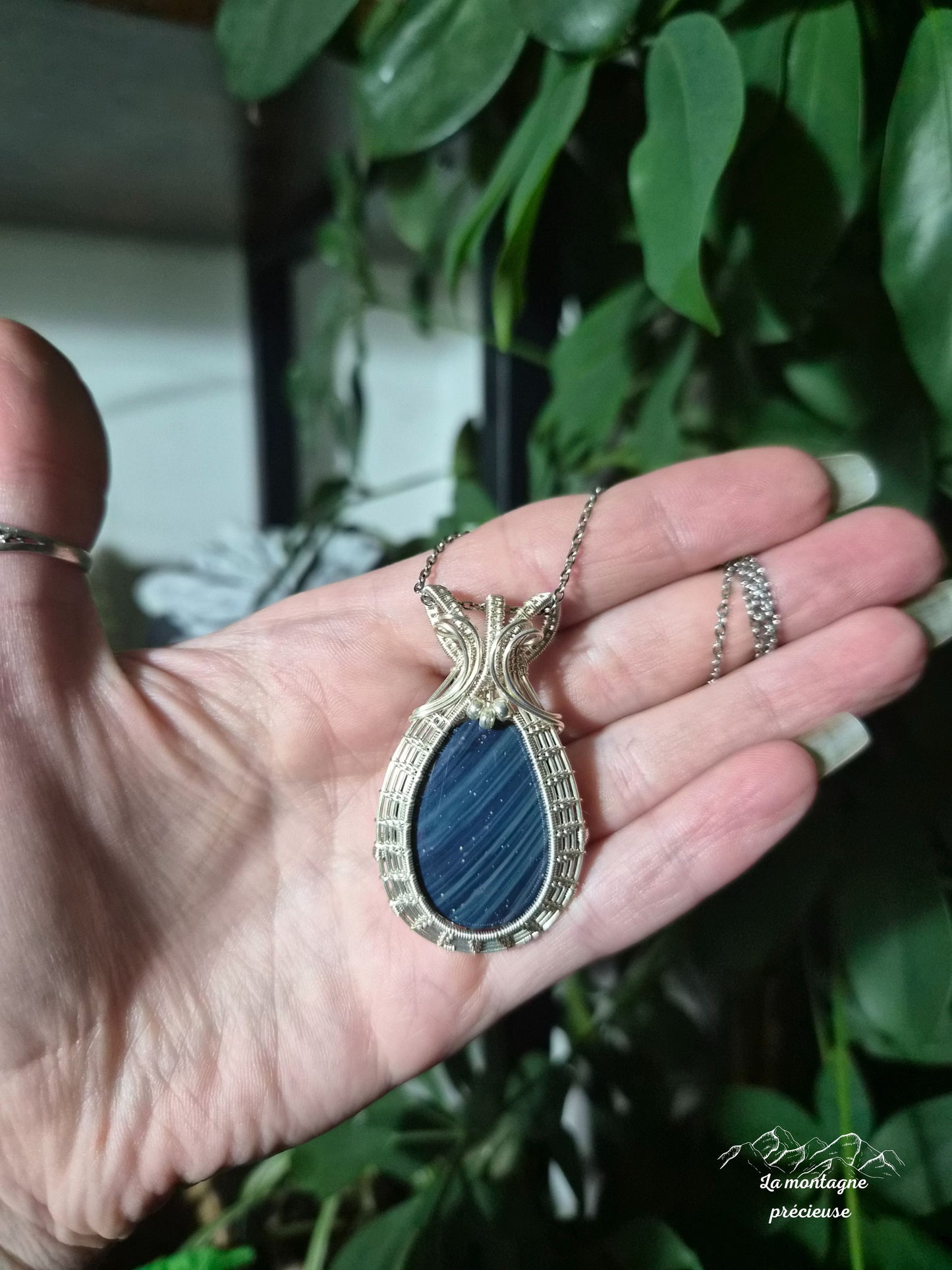 Pendentif écrin en agate de Sieber