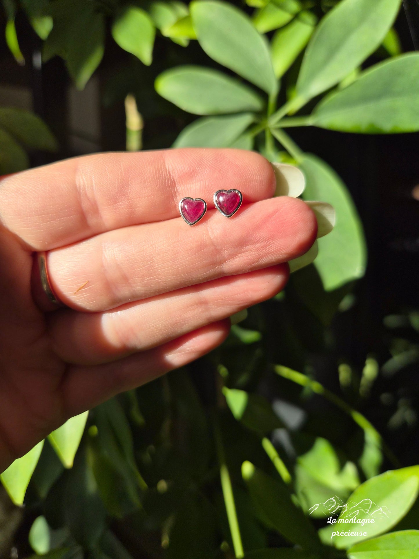Puce d'oreilles coeur en Tourmaline rose