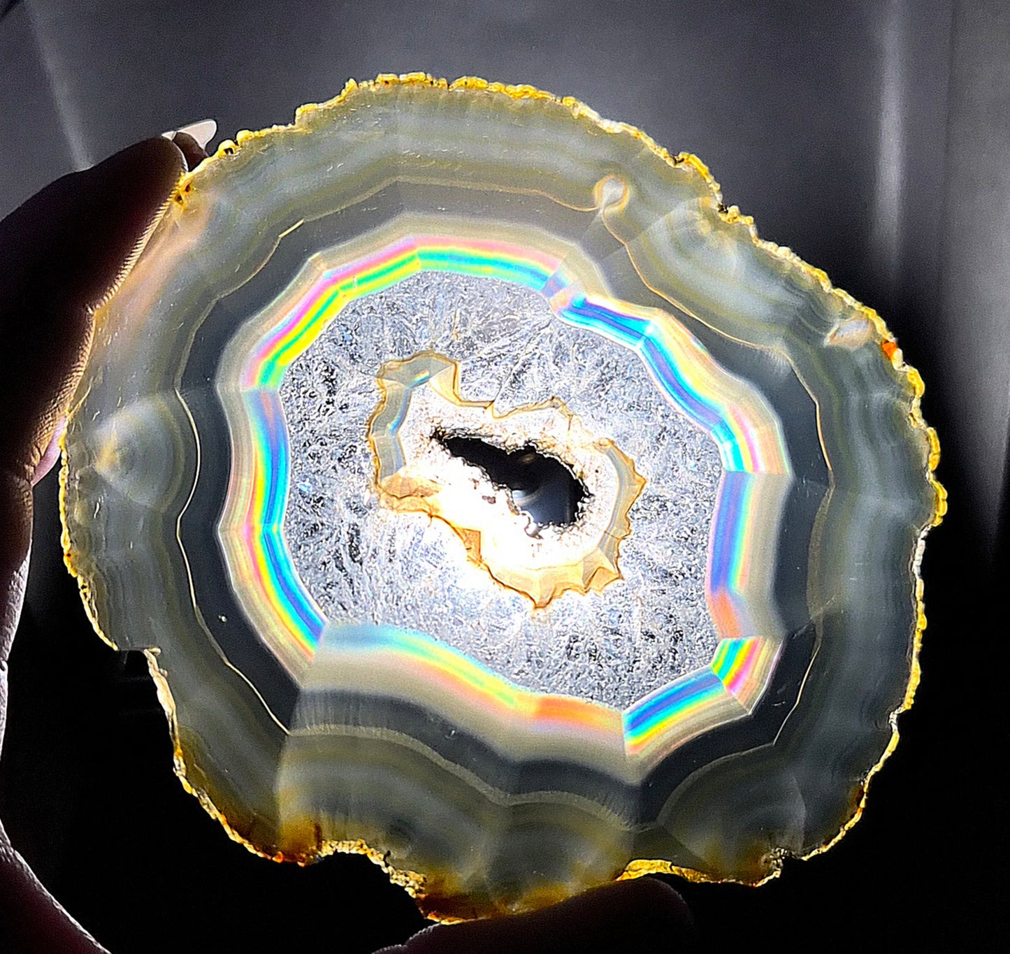 Tranche d’Agate iris avec druze