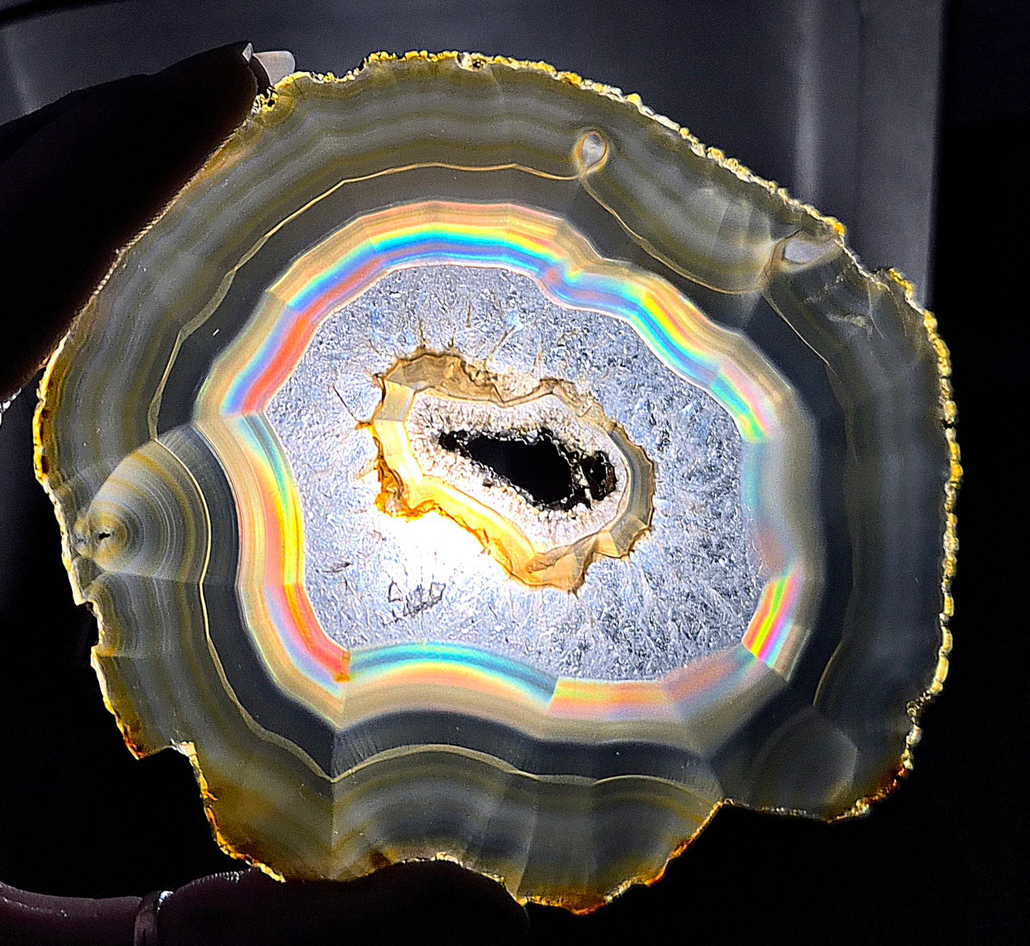 Tranche d’Agate iris avec druze