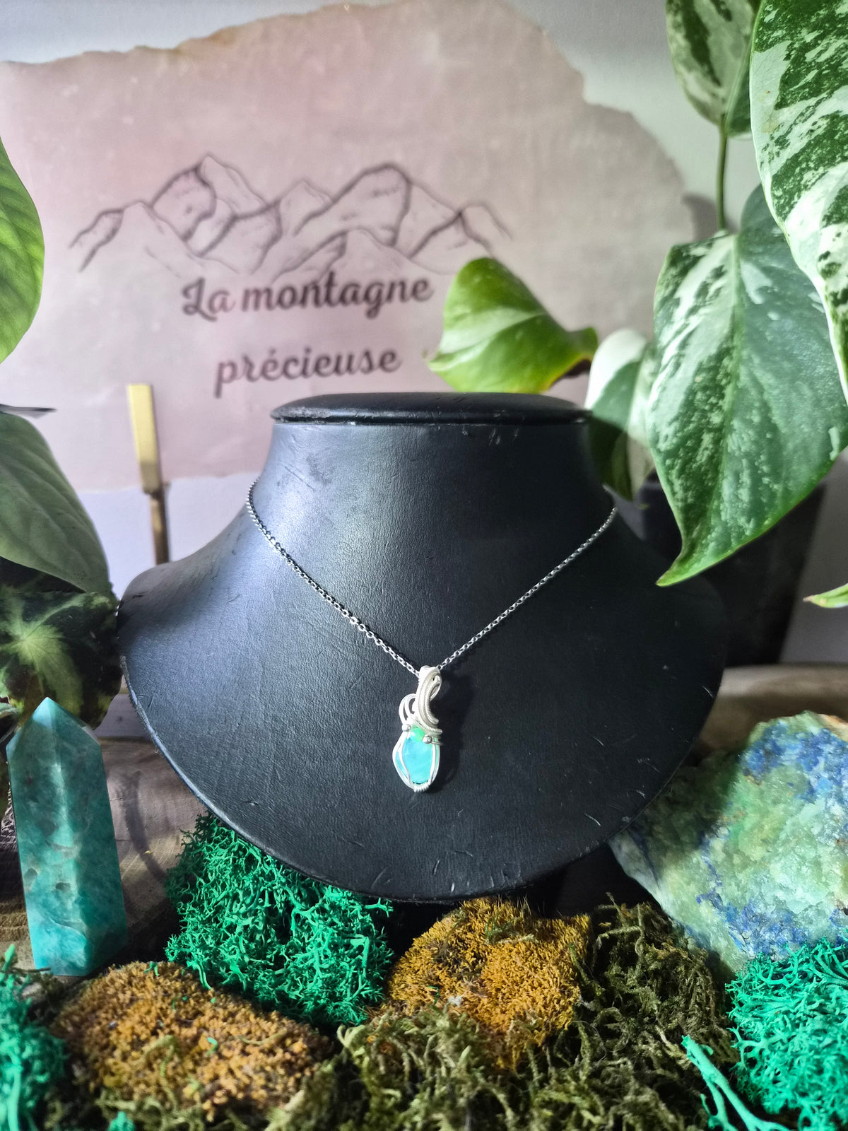 Collier "L'Éveil des Sources" en chrysoprase