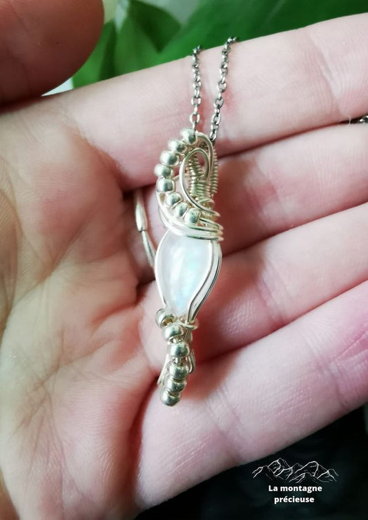 Pendentif en Pierre de lune