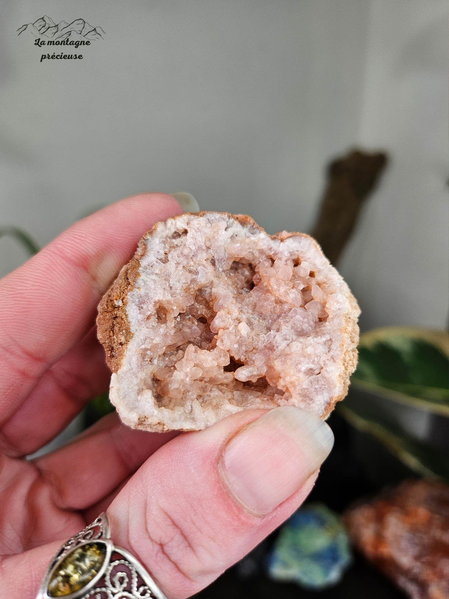 Géode en Améthyste rose