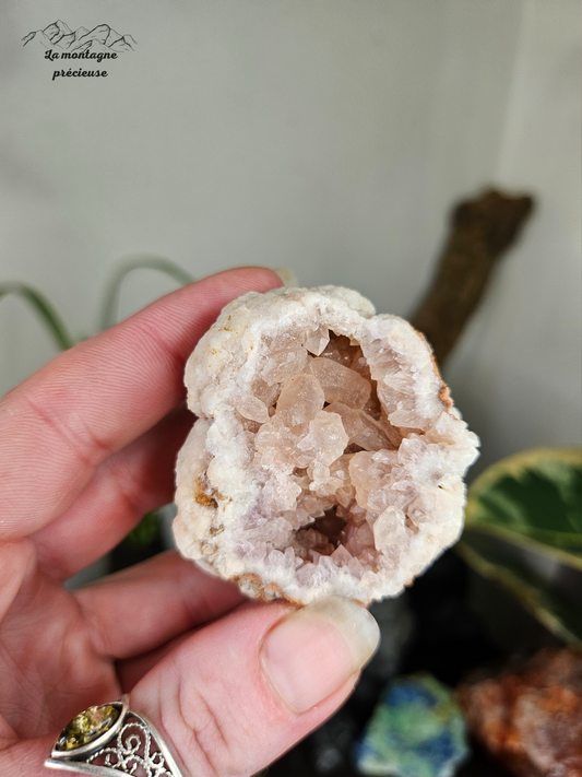 Géode en Améthyste rose