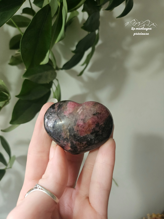 Cœur en Rhodonite et quartz