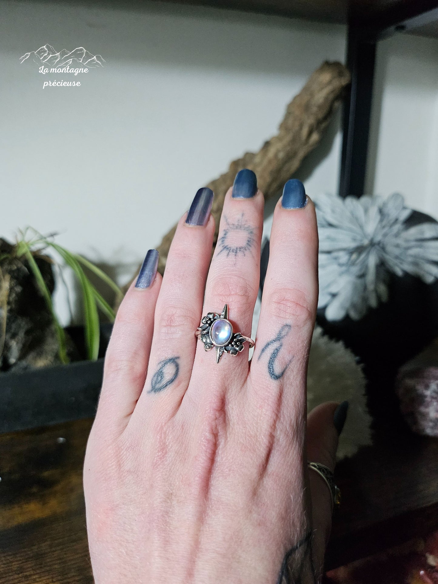 Bague en pierre de lune