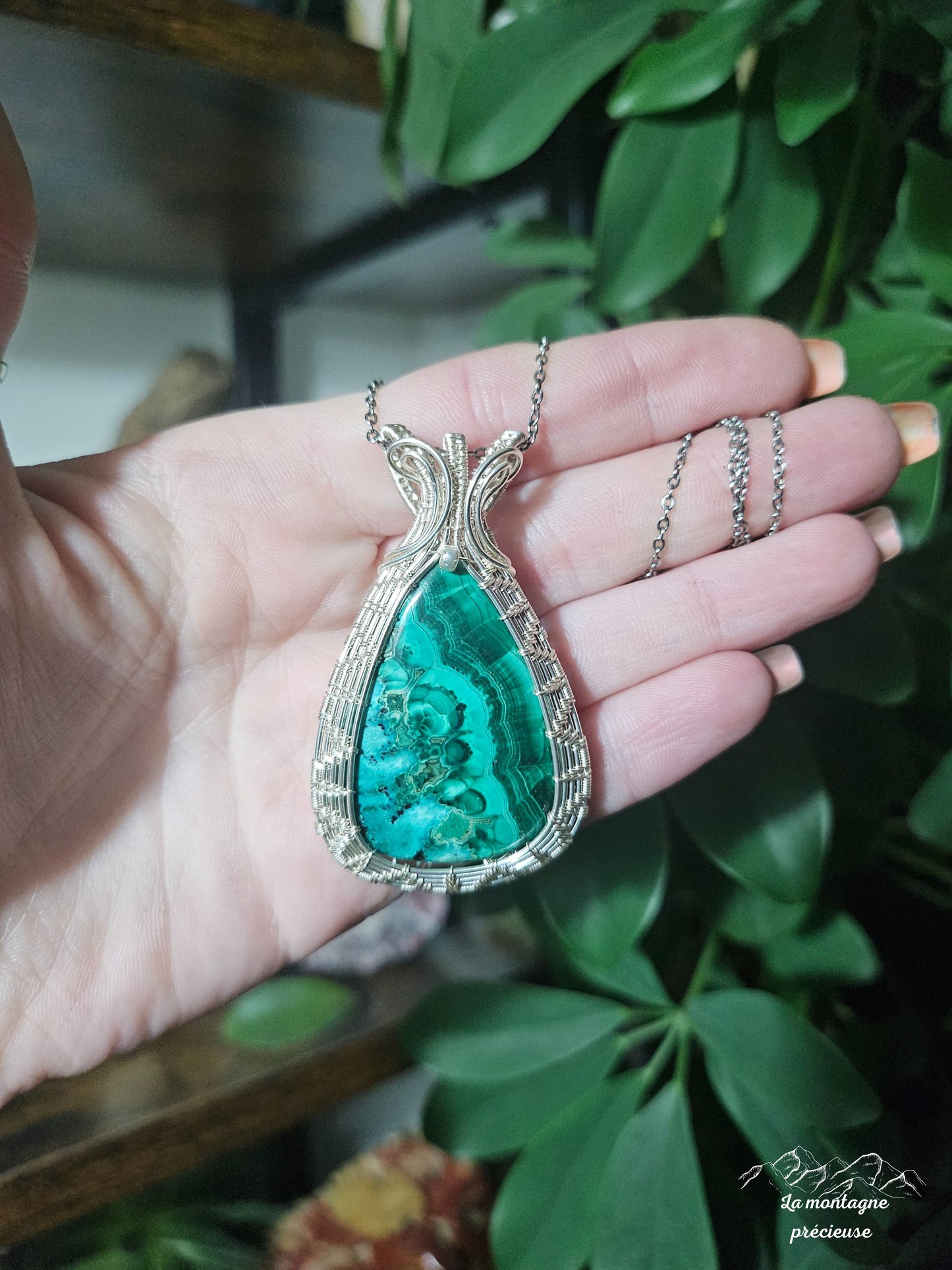 Pendentif écrin en Malachite chrysocolle