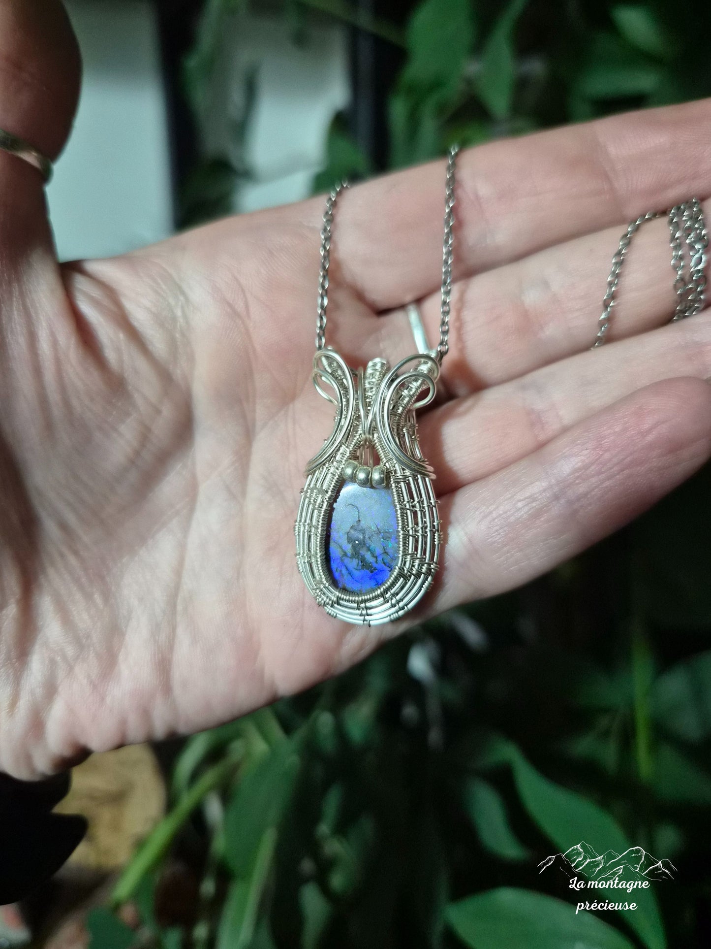 Pendentif en Opale monarque