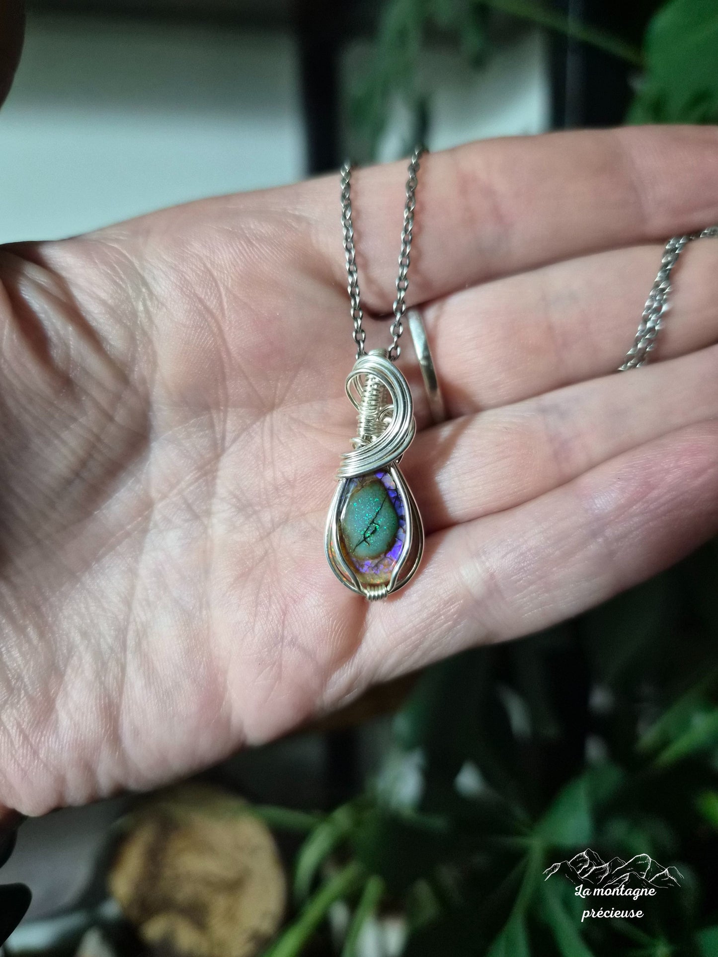 Pendentif en Opale monarque