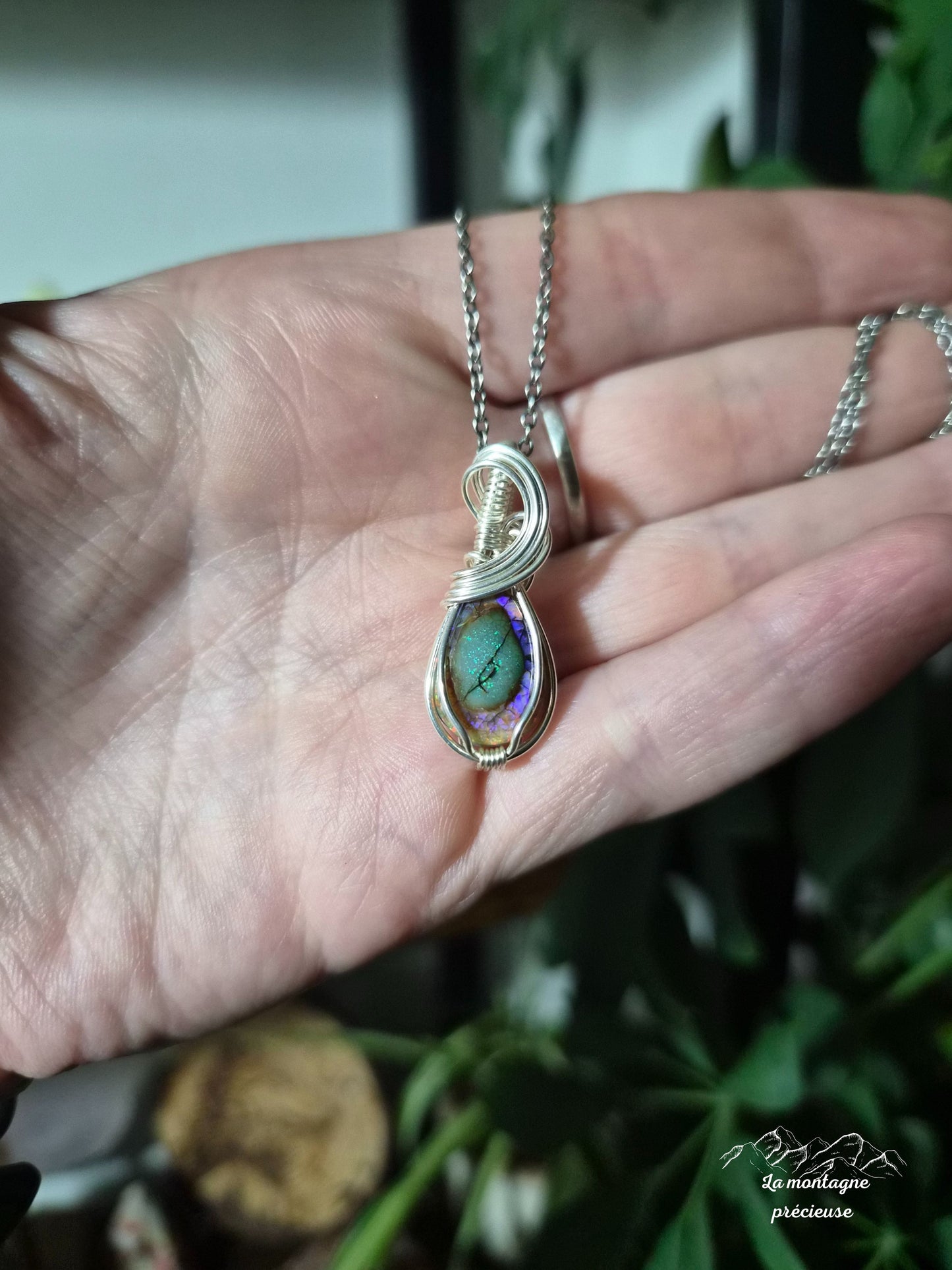 Pendentif en Opale monarque