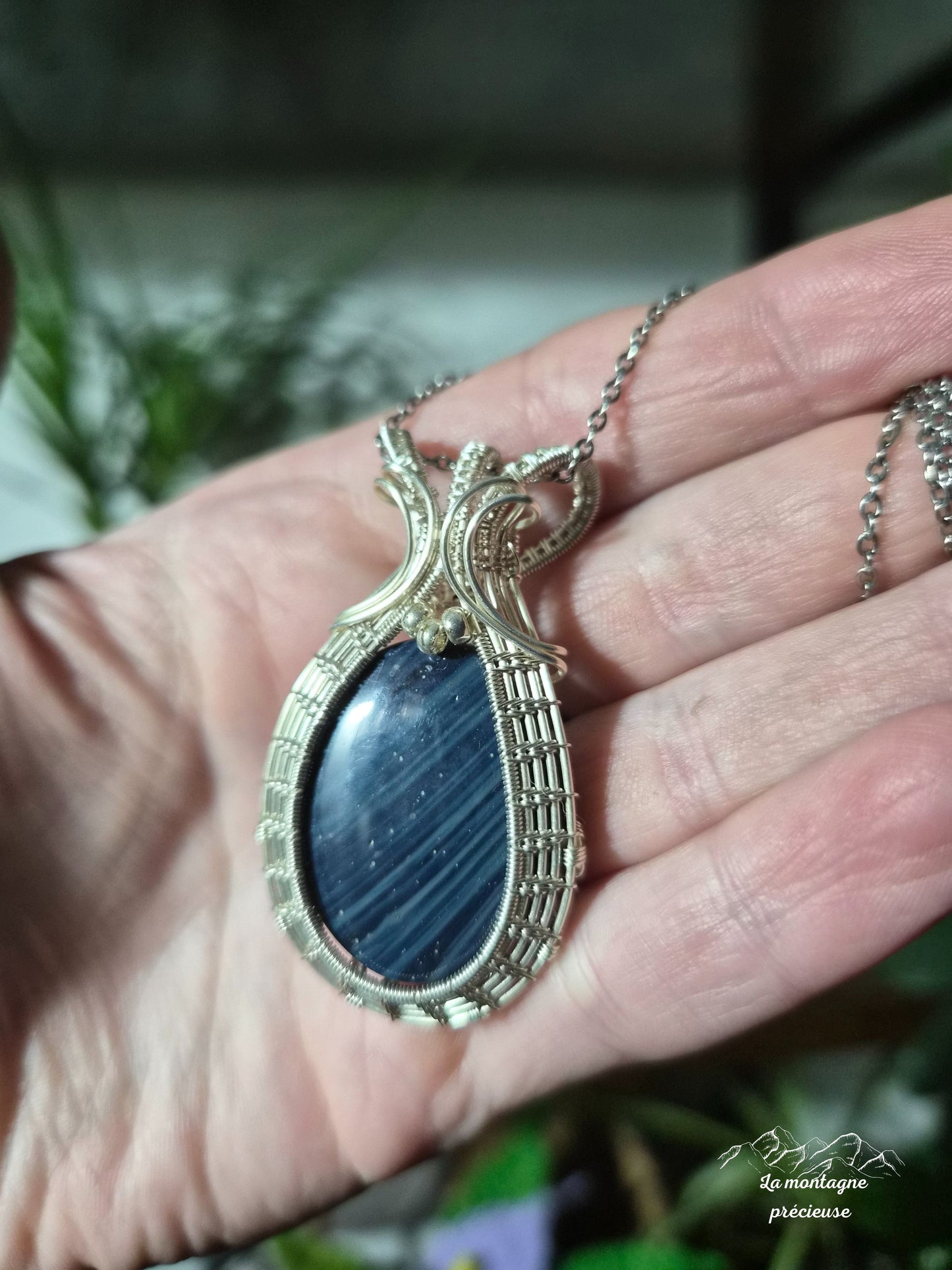 Pendentif écrin en agate de Sieber
