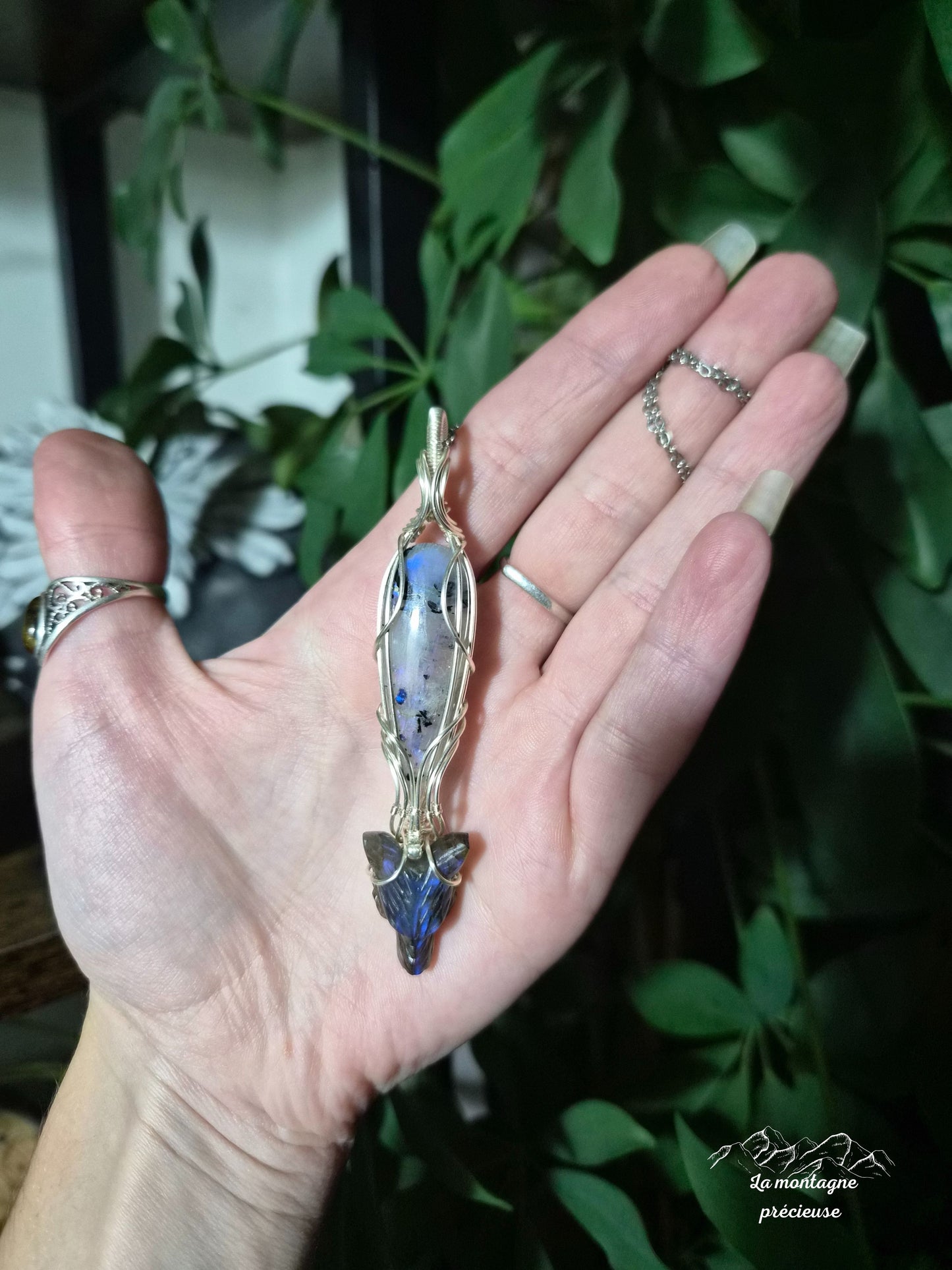 Pendentif éclipse du loup