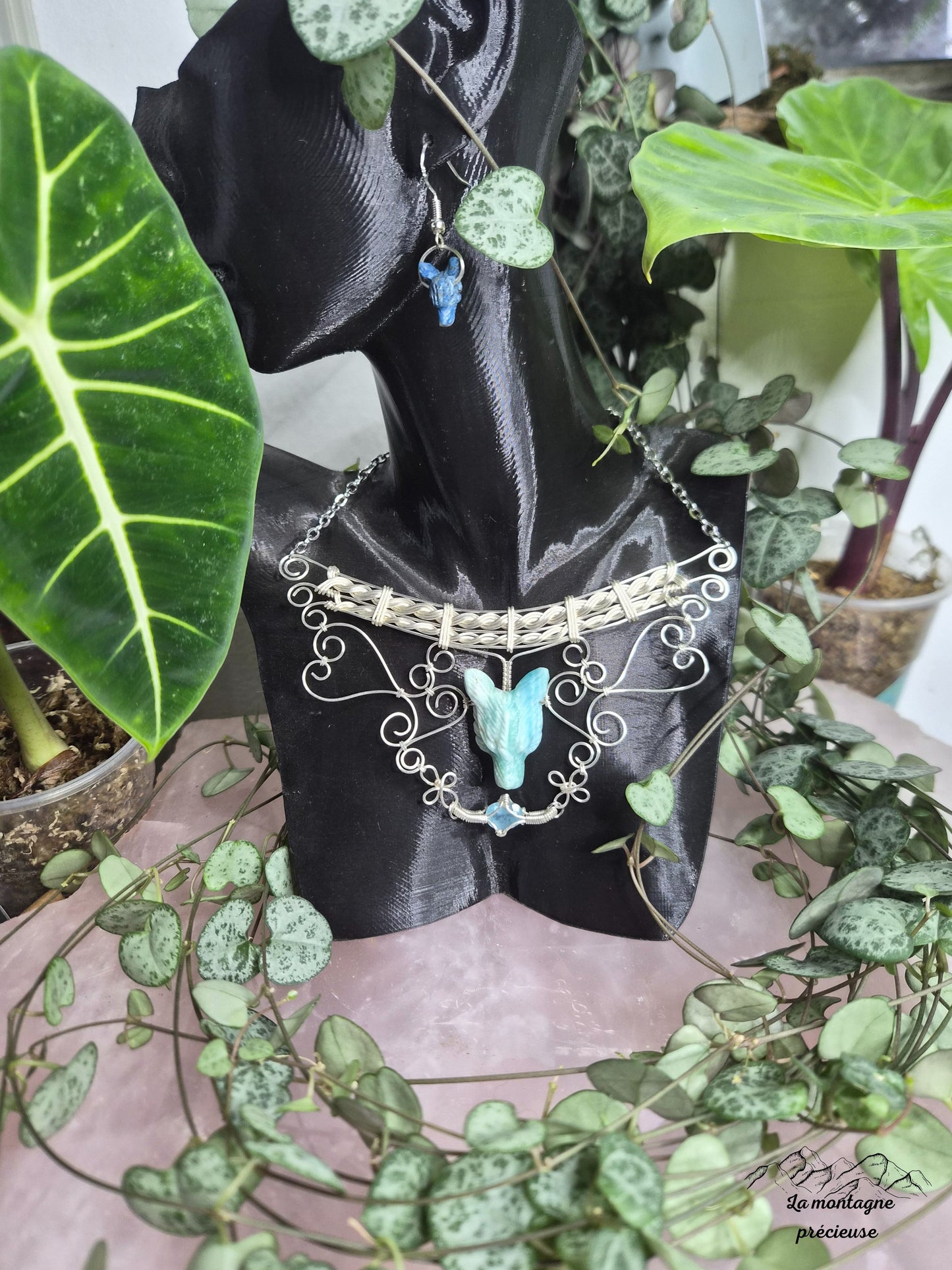 Pendentif "L'appel du loup"