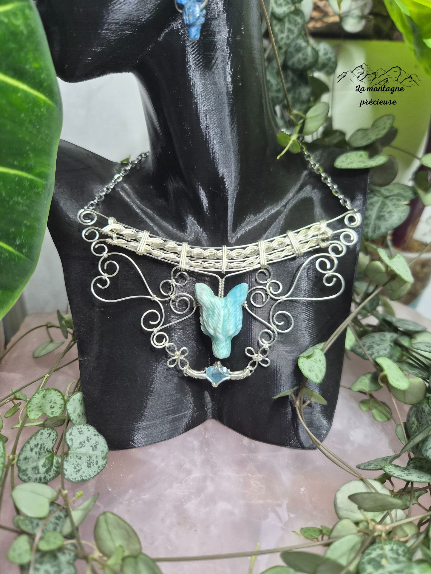 Pendentif "L'appel du loup"