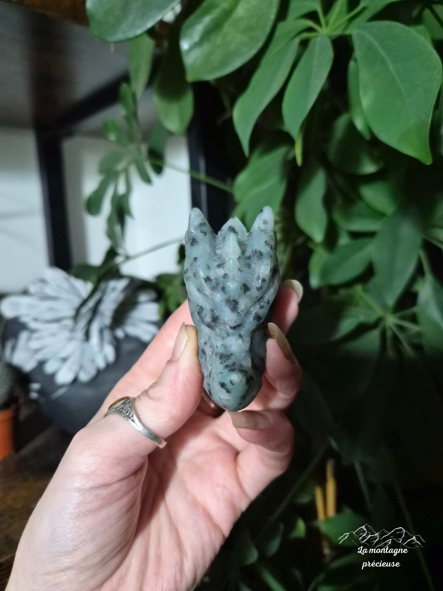 Tête de dragon en Jaspe kiwi