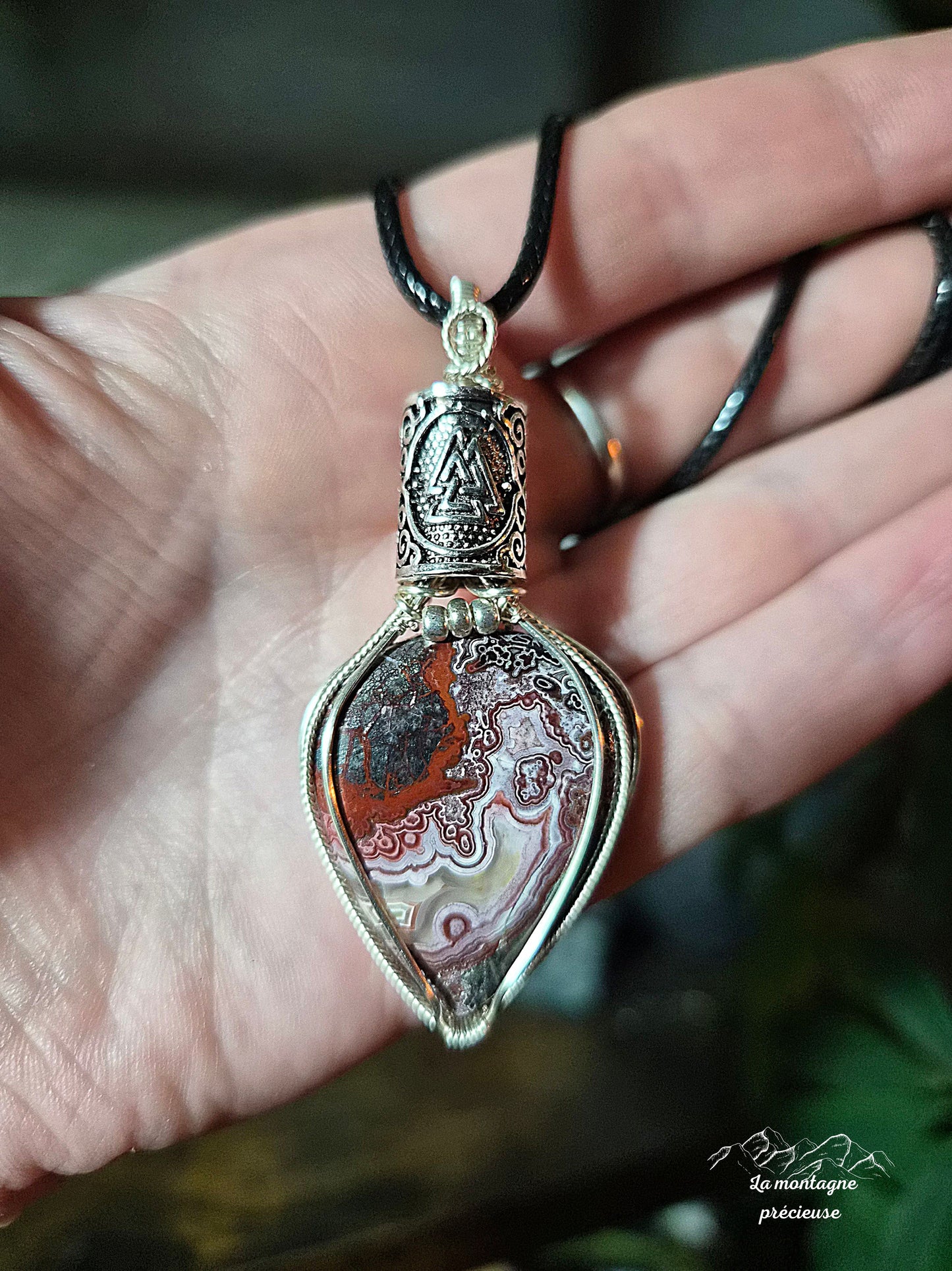 Pendentif " Sceau du destin " en Agate crazy lace