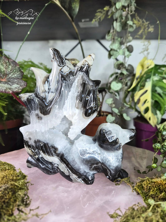 Renard à neuf queues en Agate Volcano