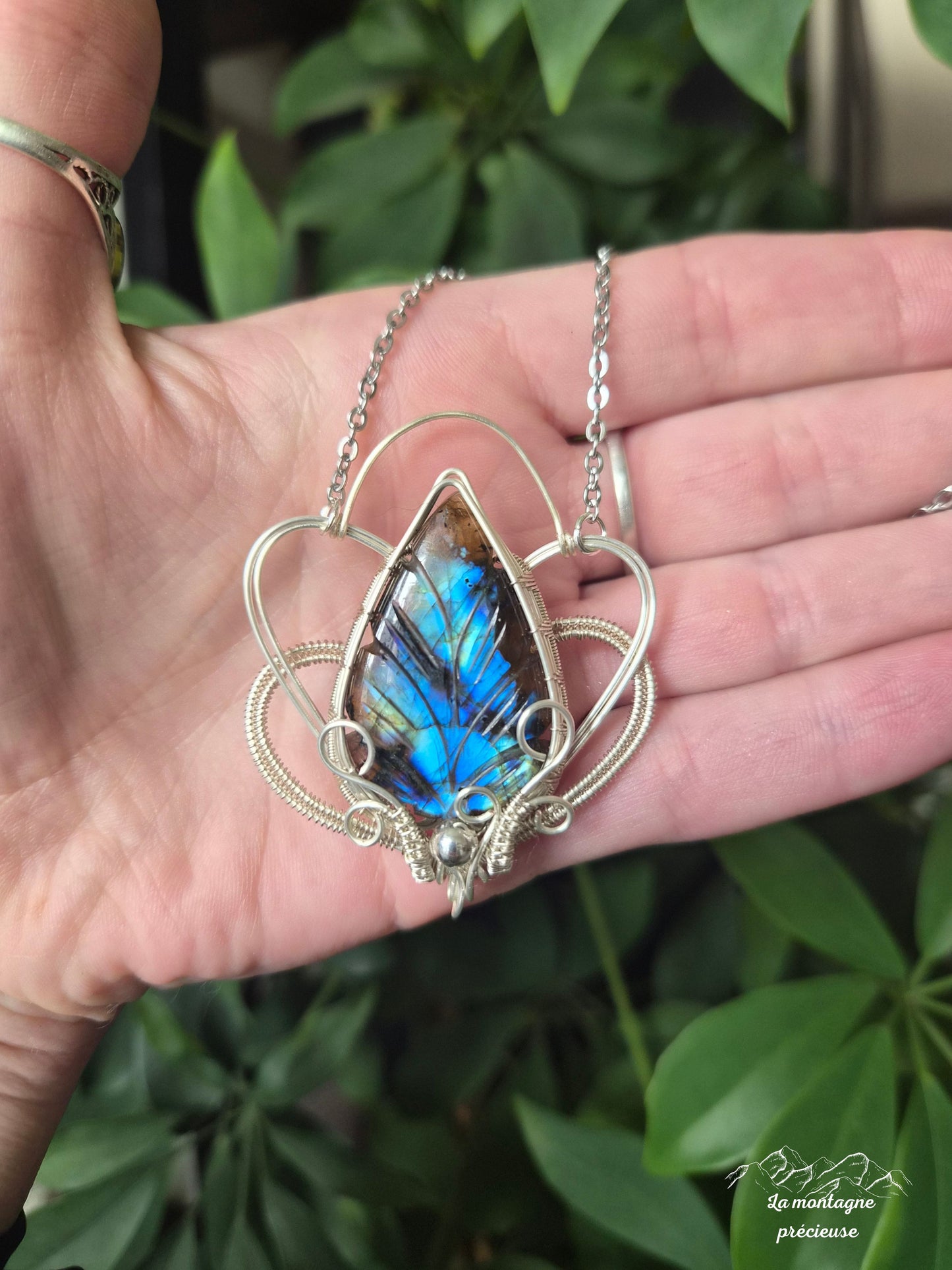 Collier "Lueur Boréale" en labradorite