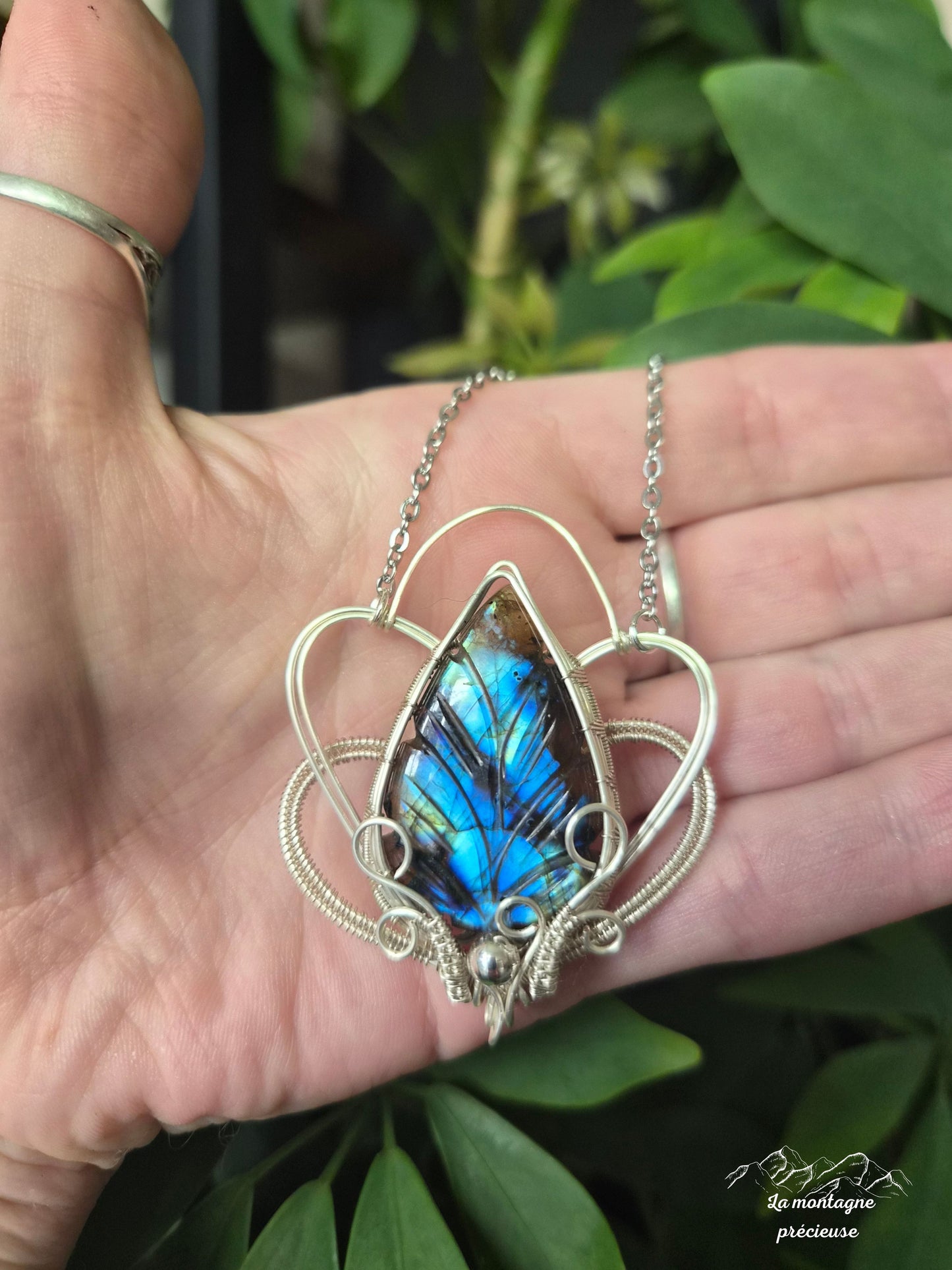 Collier "Lueur Boréale" en labradorite