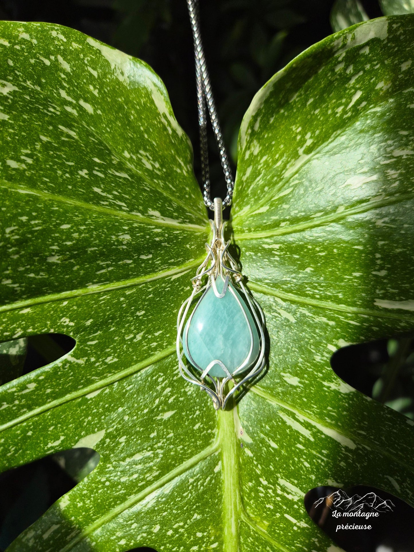 Pendentif " La larme d'Amazonie " en Amazonite