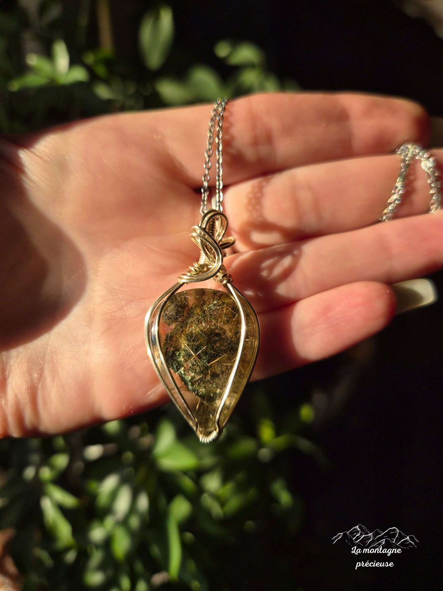 Pendentif " Fragment de Terre " en lodolite