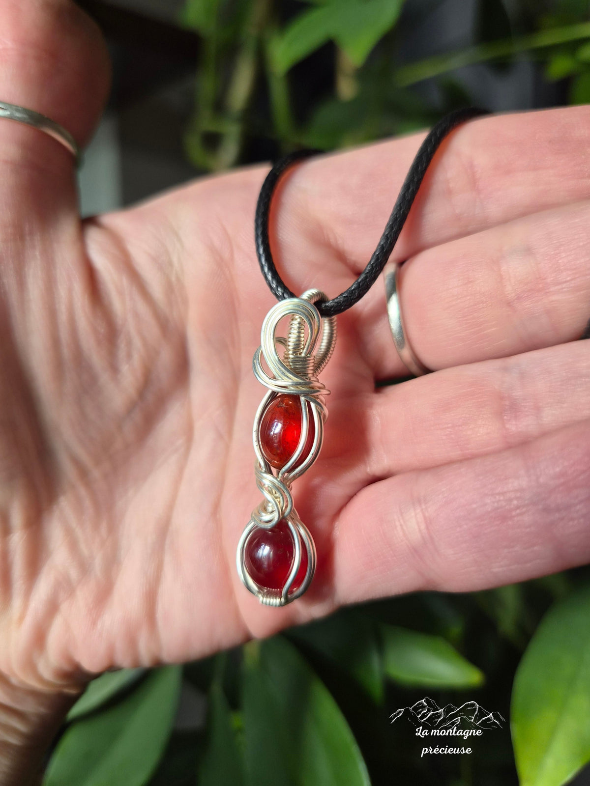 Pendentif " Les Braises du Cœur " en Grenat